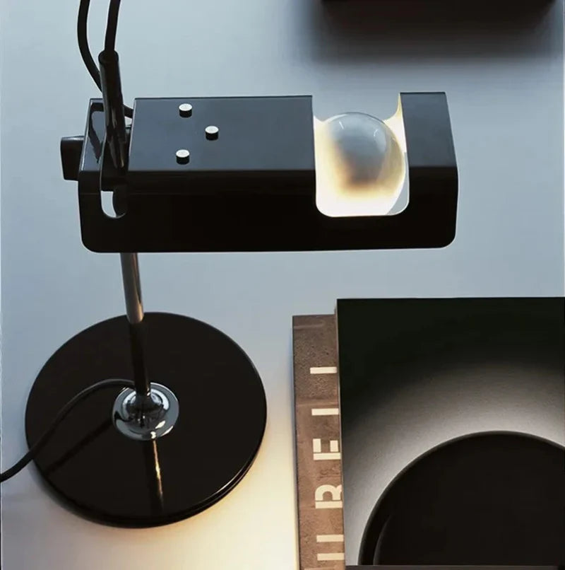Moderno Spider Table and Floor Lamp