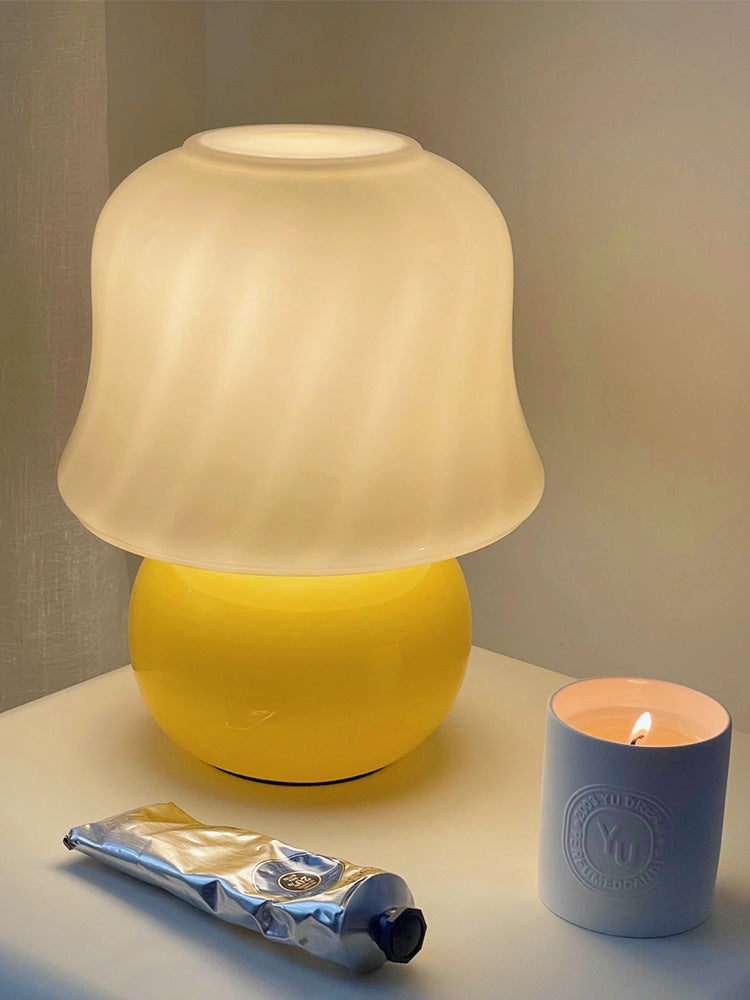 TinTin Mushroom Vintage Glass Table Lamp