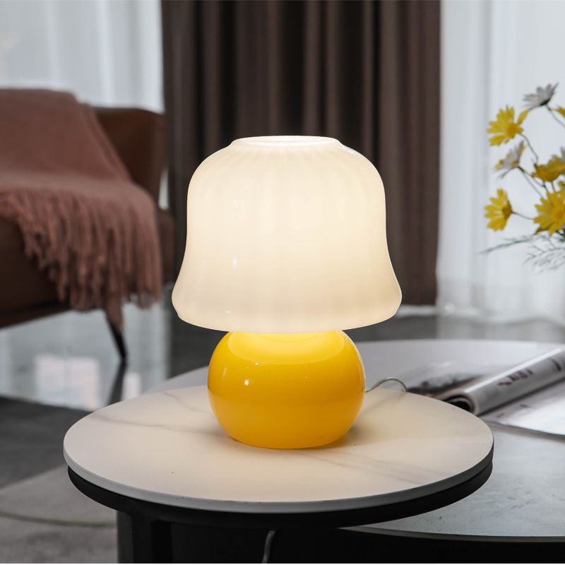 TinTin Mushroom Vintage Glass Table Lamp