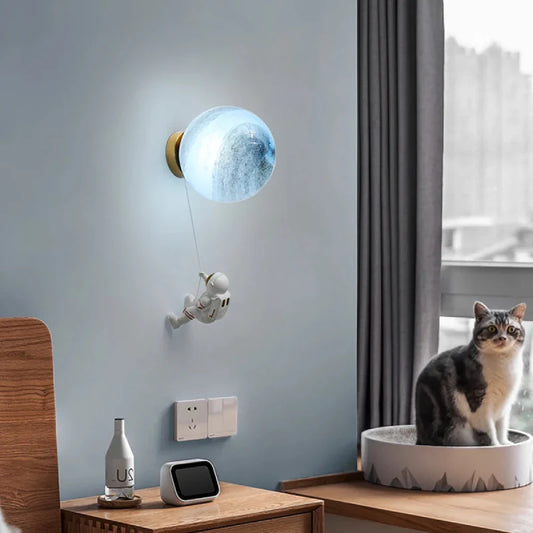 Man in the Moon Creative Wall Lamp