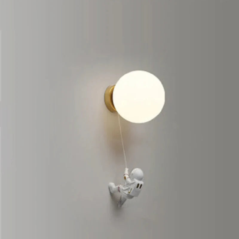 Man in the Moon Creative Wall Lamp