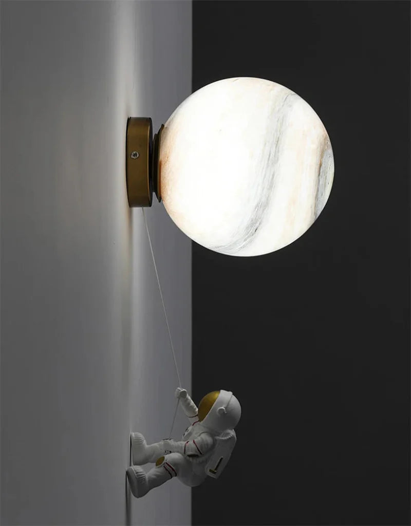 Man in the Moon Creative Wall Lamp