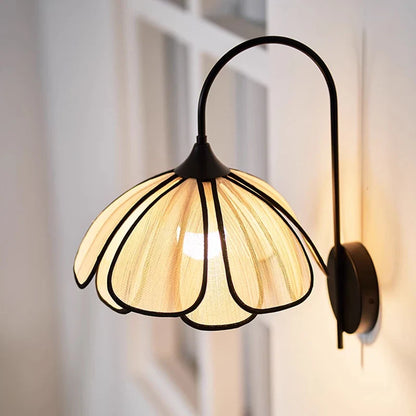 Petal Bloom Wall Lamp