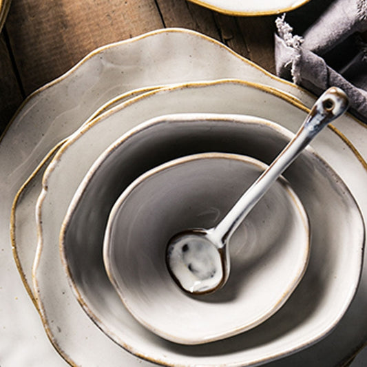 River Pearl Dinnerware