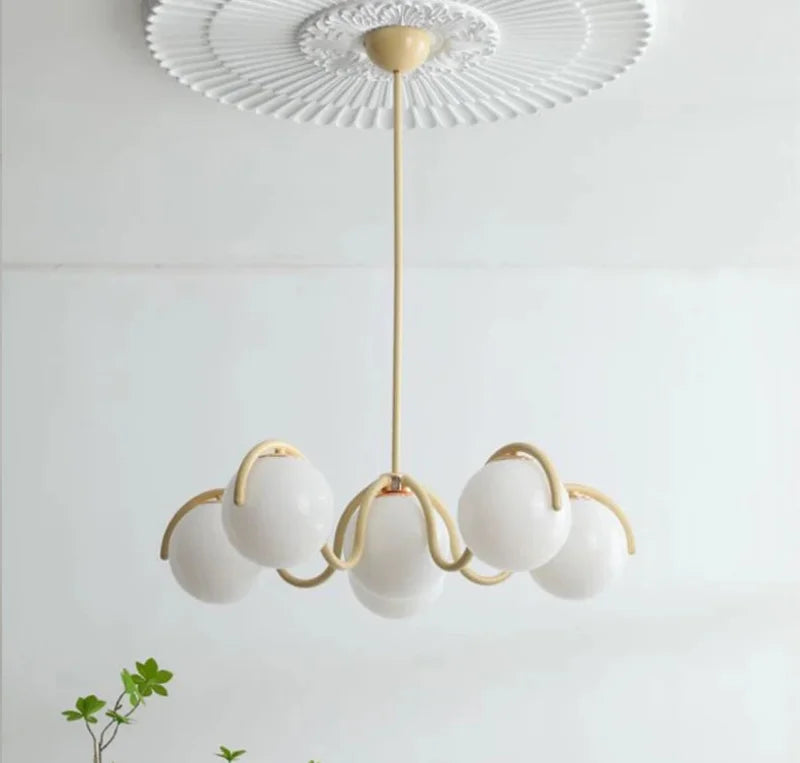 Magic Bean Globe Pendant Lamp