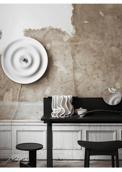 Sound Wave Minimalist Wall Lamp