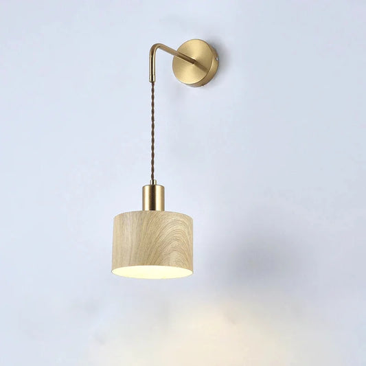 Walden Brass Wall Lamp
