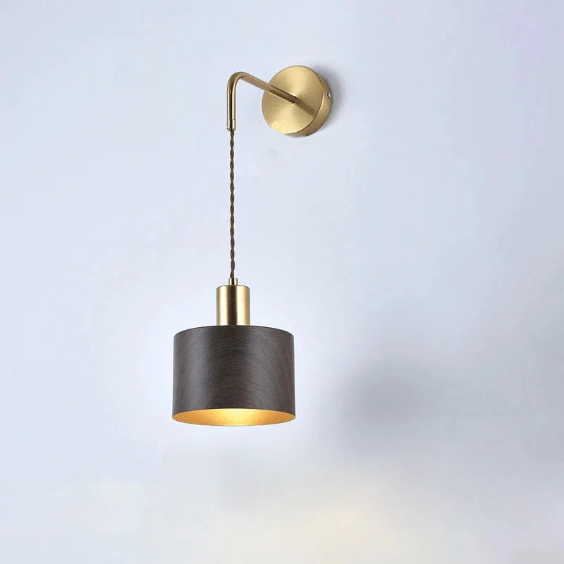 Walden Brass Wall Lamp