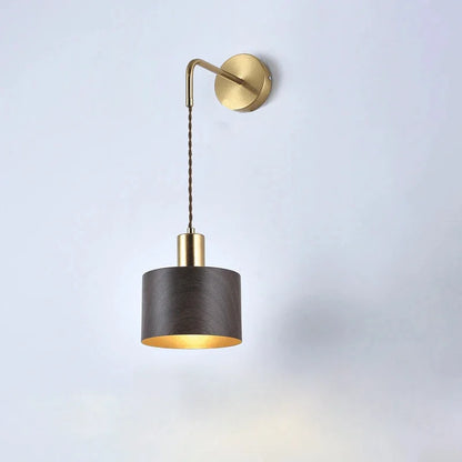 Walden Brass Wall Lamp